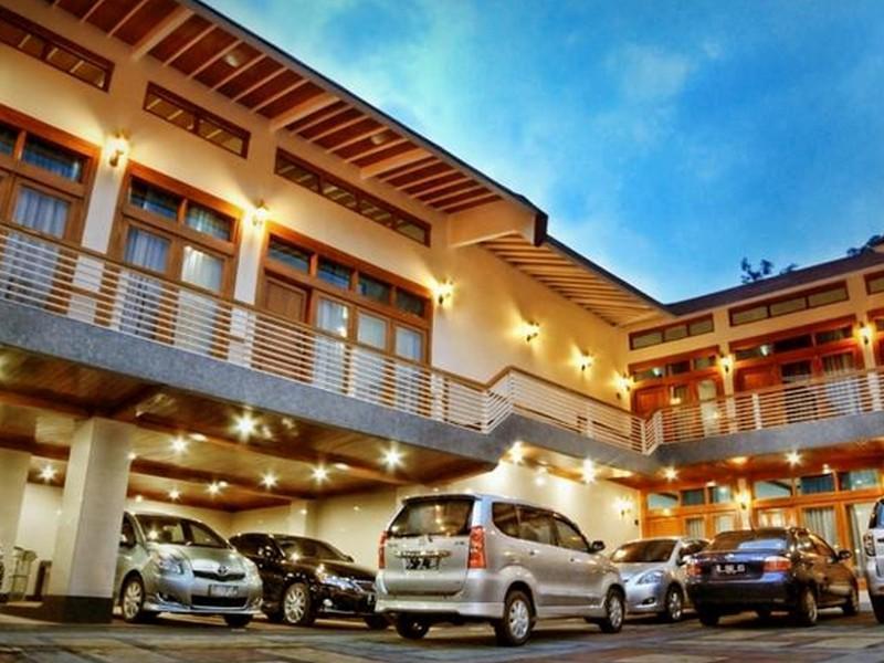 Oyo 1210 Nice Guesthouse Bandung Eksteriør bilde