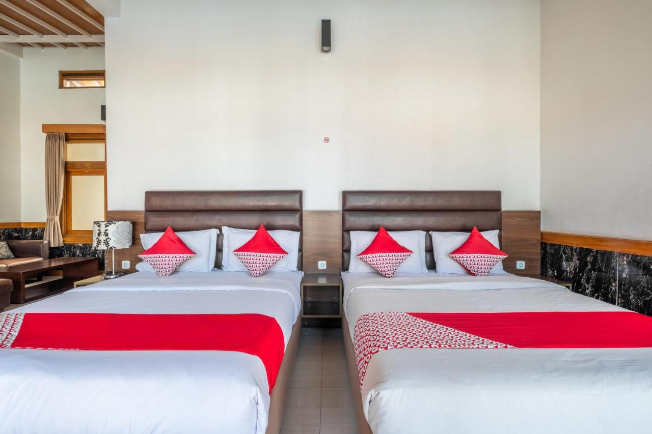 Oyo 1210 Nice Guesthouse Bandung Eksteriør bilde